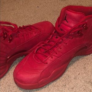 Gym red Jordan 12